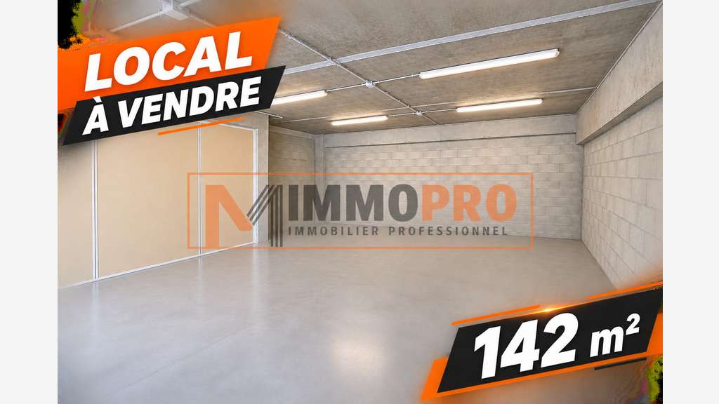 Local 142m² bureaux + entrepôt grand parking Puget