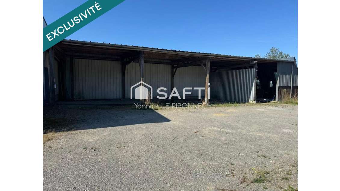 Vente local commercial 135m² à Questembert