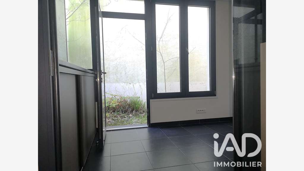 Vente local commercial de 98m² en RDC à Quimper
