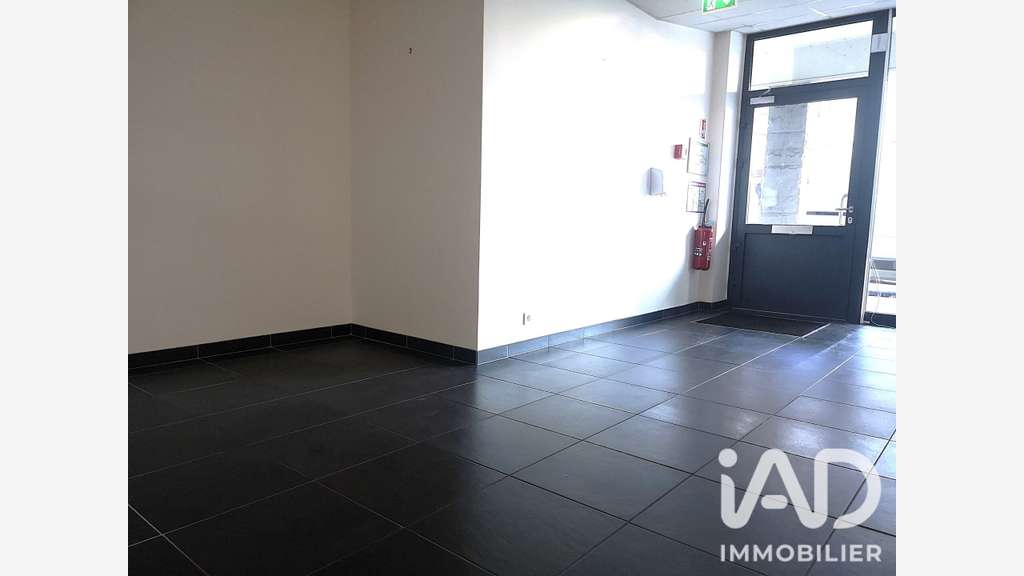 Vente local commercial de 98m² en RDC à Quimper