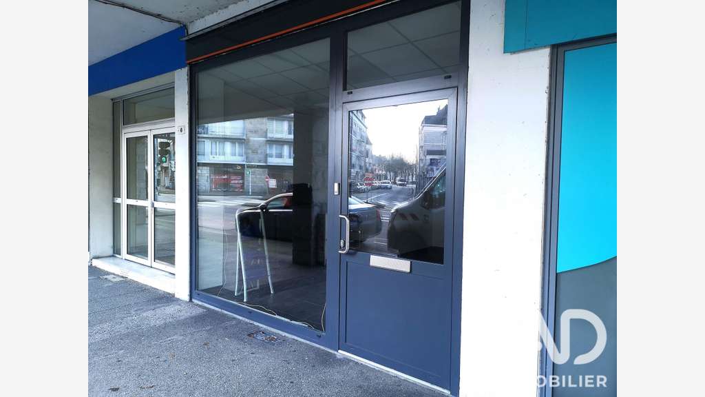 Vente local commercial de 98m² en RDC à Quimper