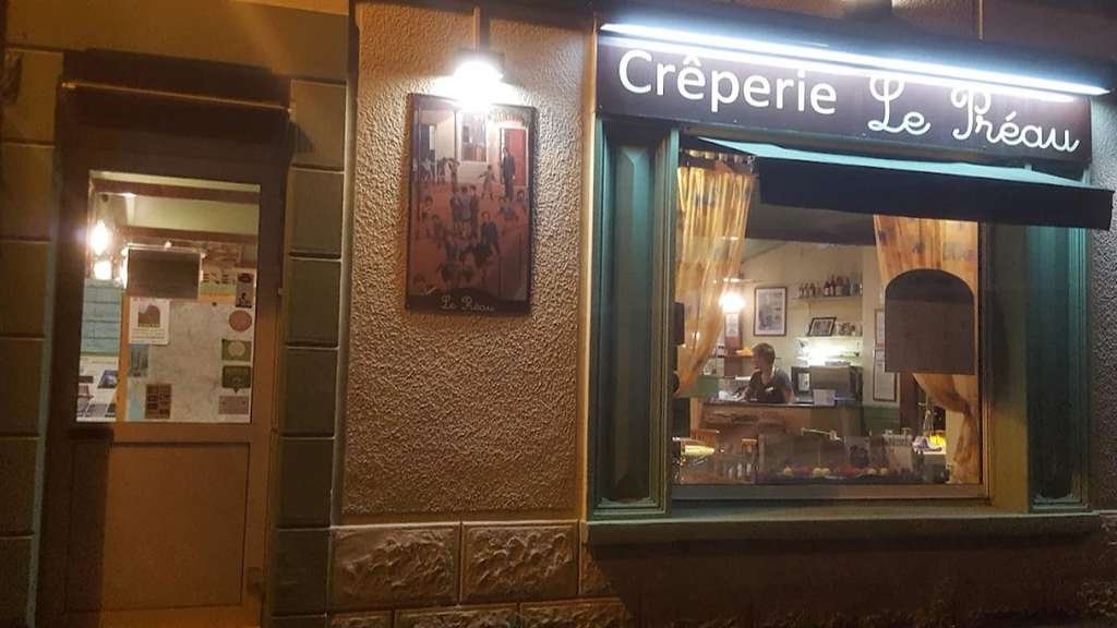 Vente murs et habitation crêperie à Quimperlé