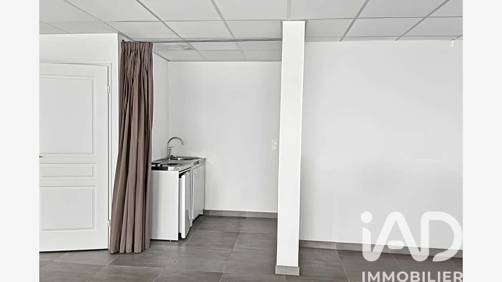 Vente local commercial de 75m² à Rambouillet