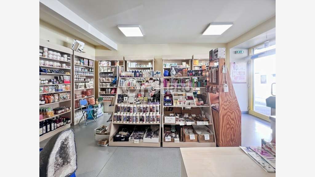 REIMS - LOCAL COMMERCIAL à vendre