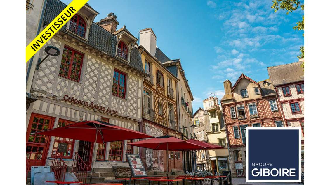 Vente murs commerciaux 20m² à Rennes rue piétonne