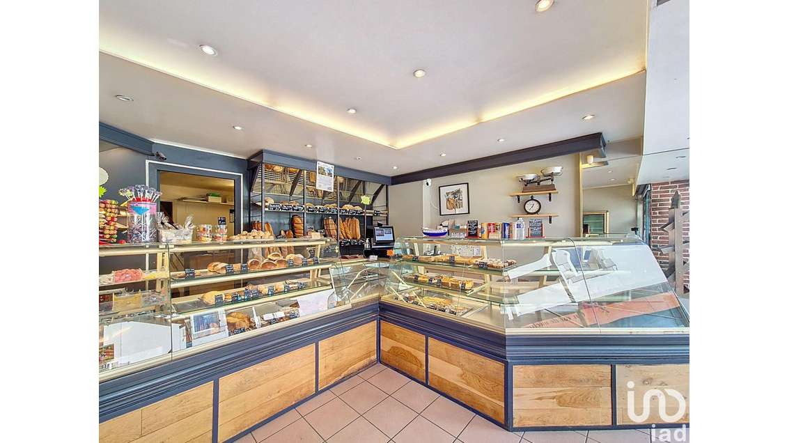 Murs commerciaux à Riantec