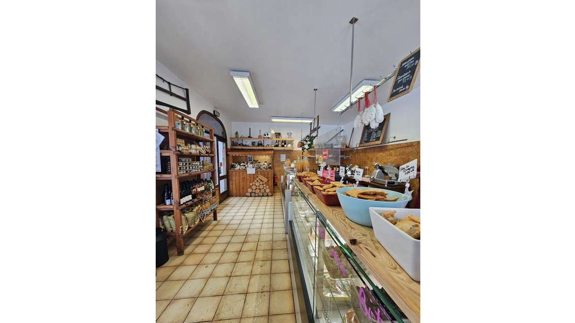 Vente Boutique/Local commercial 100m²