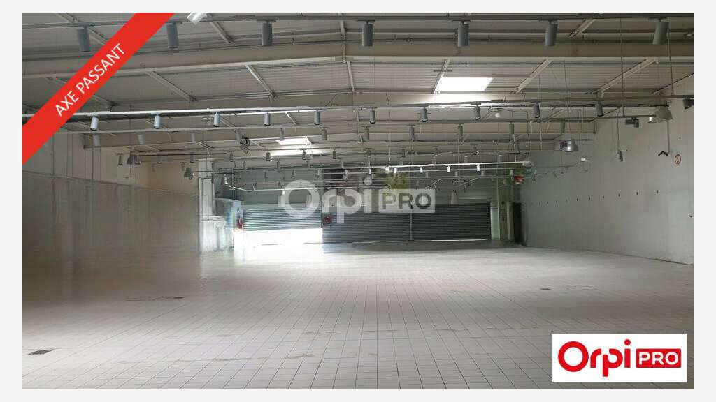 AV local commercial 1368m² à Romans-sur-Isère