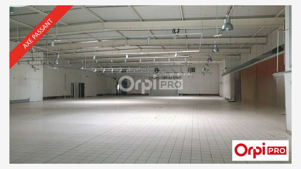AV local commercial 1368m² à Romans-sur-Isère