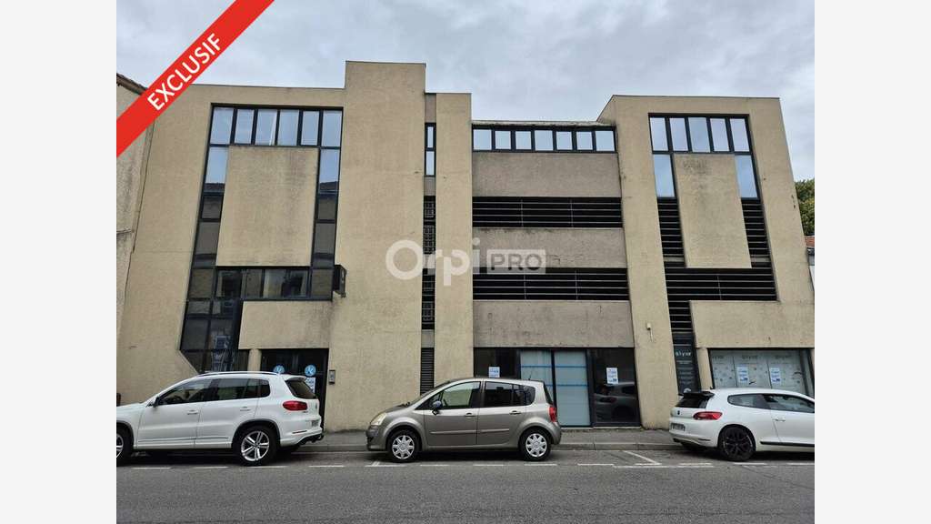 Local de 130m² à vendre à Romans-sur-Isère
