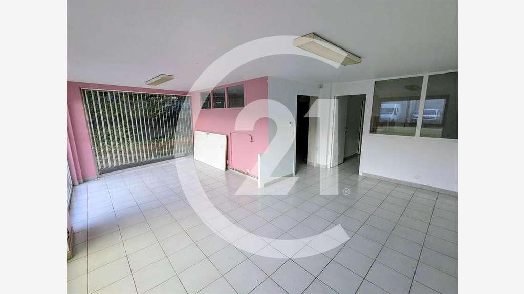 AV local commercial 60m² lumineux prox Gare Romans