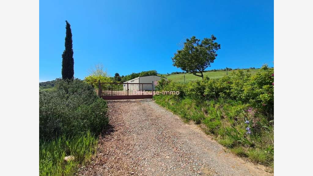Hangars 97 et 144 m² entre Carcassonne et Limoux