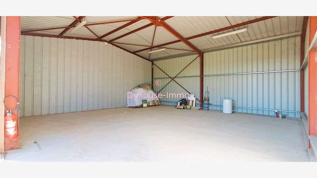 Hangars 97 et 144 m² entre Carcassonne et Limoux