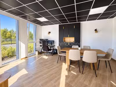 A vendre local professionnel de 114m² à Rumilly
