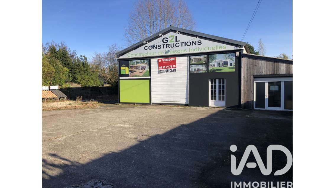 Local commercial à Saint-André-de-Cubzac