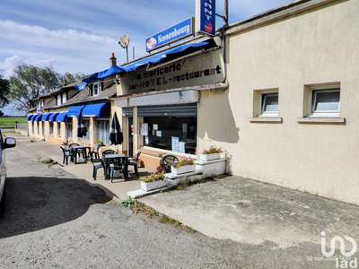 Local commercial à Saint-Aubin-des-Bois