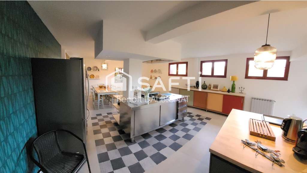 Vente murs commerciaux 361m² Saint-Benoît-la-Forêt