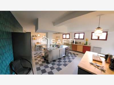 Vente murs commerciaux 361m² Saint-Benoît-la-Forêt