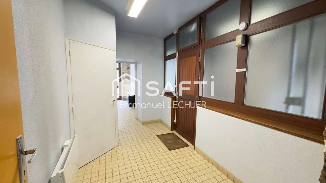 AV local commercial 66m² hyper centre Saint-Brieuc