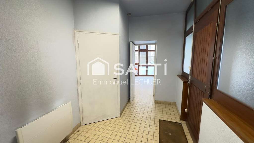 AV local commercial 66m² hyper centre Saint-Brieuc