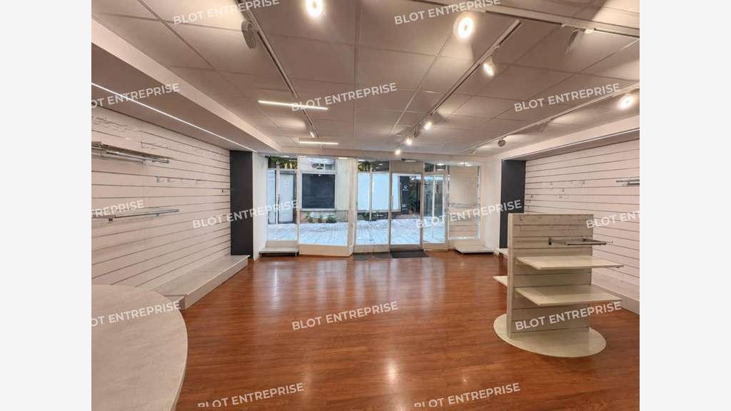 A vendre immeuble commercial de 159m² à St Brieuc