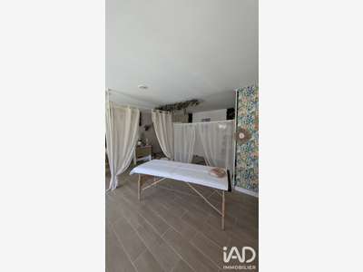 Vente locaux professionnels 91m² à Saint-Chaptes