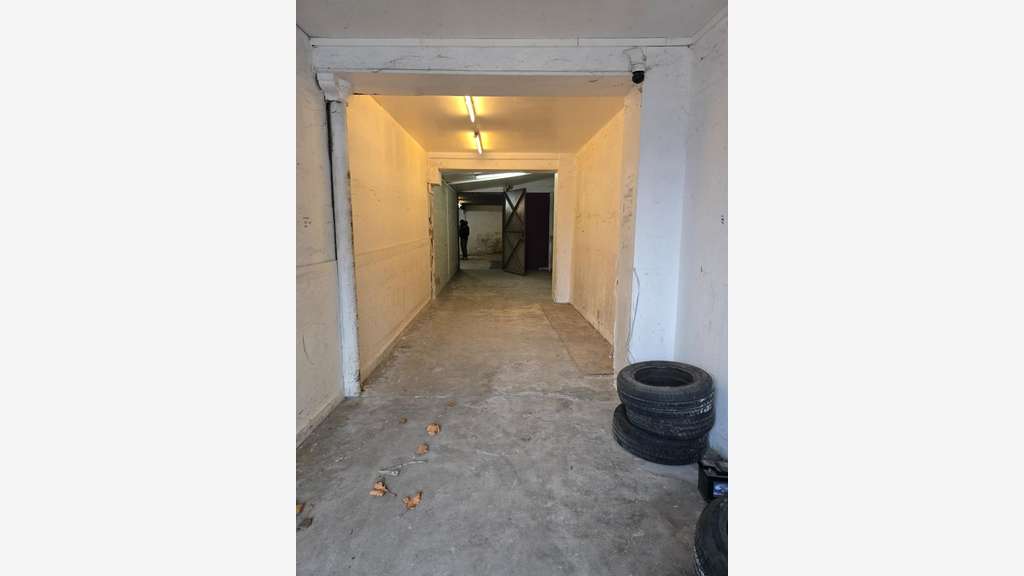 Vente beau local très bien situé à Saint-Denis