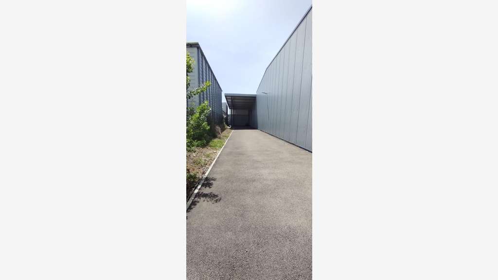 AV local indus 810m² à St-Donat sur l'Herbasse