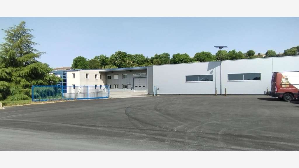 AV local indus 810m² à St-Donat sur l'Herbasse