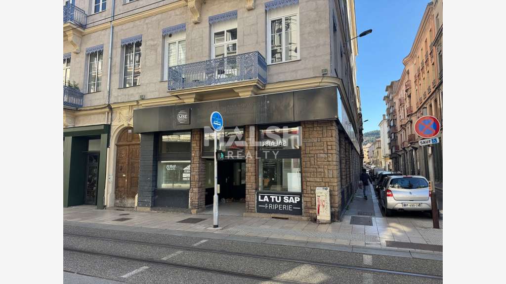 Vente local commercial 196m² Saint Etienne centre