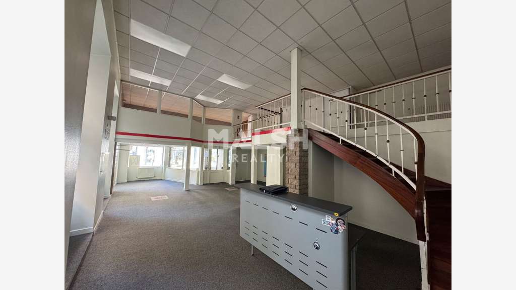 Vente local commercial 196m² Saint Etienne centre