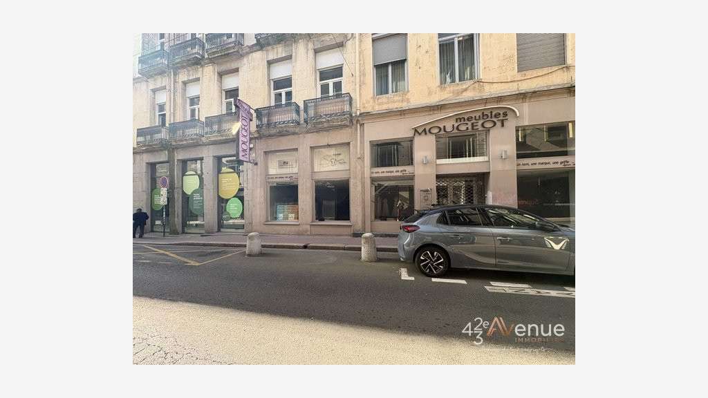 A vendre local 200m² à Saint Etienne centre