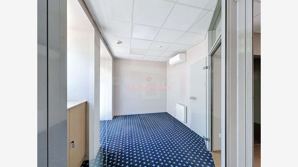 Ancienne agence bancaire à vendre - 102 m² - Q