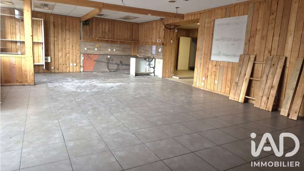 Vente local professionnel de 260m² à Saint-Étienne