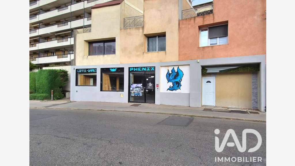 Vente local professionnel de 260m² à Saint-Étienne