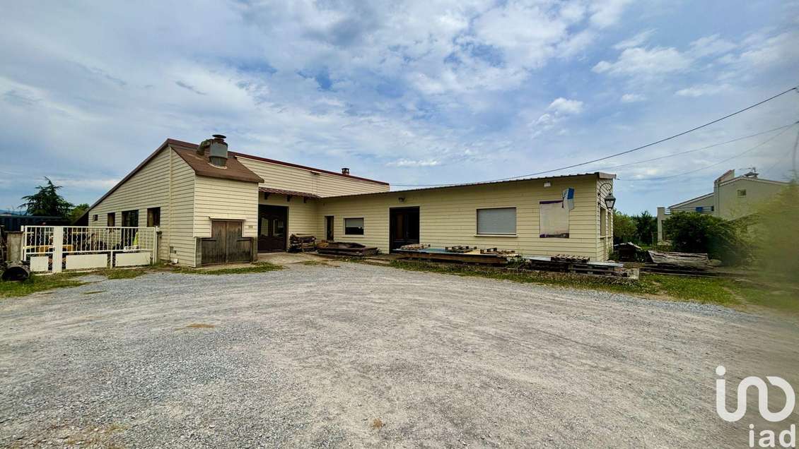 Murs commerciaux à Saint-Étienne-de-Fontbellon