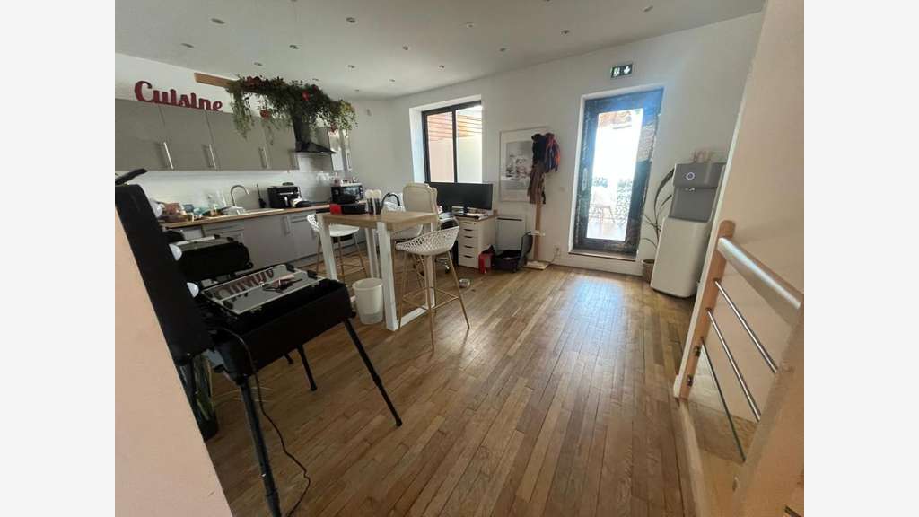 Vente murs commerciaux 140m² St-Germain-sur-Morin