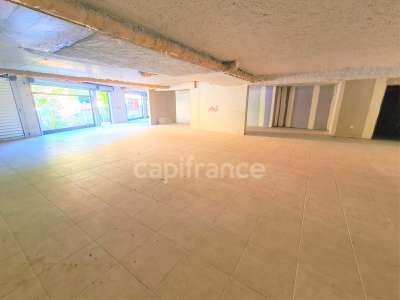 A vendre local commercial 210m² Nice Saint-Isidore