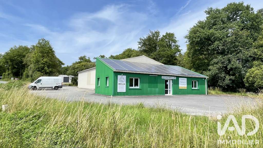 Vente local d'activités 323m² Saint-Jean-Brévelay