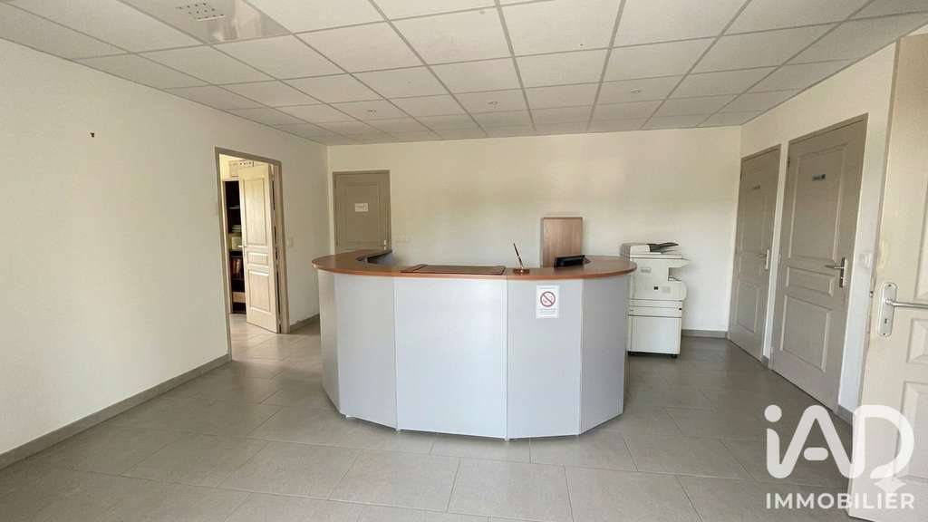Vente local d'activités 323m² Saint-Jean-Brévelay