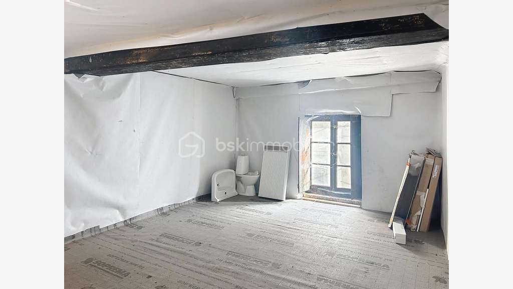 Vente garage 60m² à Saint Jean de Losne