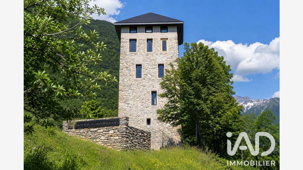 Cède local commercial 140m² à St-Jean-de-Maurienne