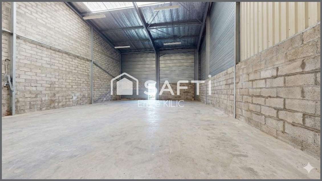 Vente local commercial 287m² à Saint-Jean-d'Illac