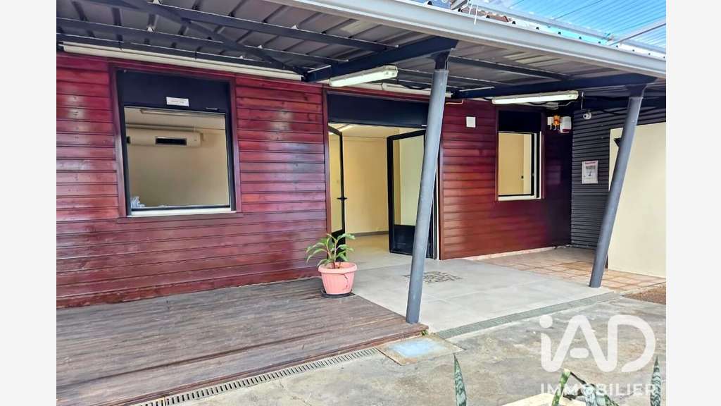 Vente local commercial 34m² à Saint-Louis