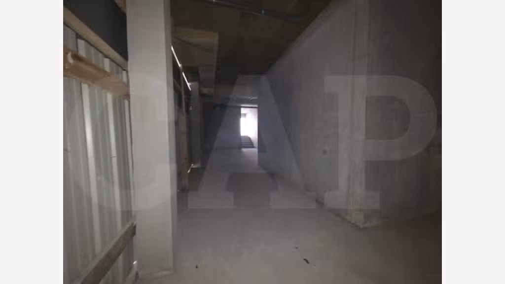 Vente cellule commerciale 93m² Saint Malo Rocabey 