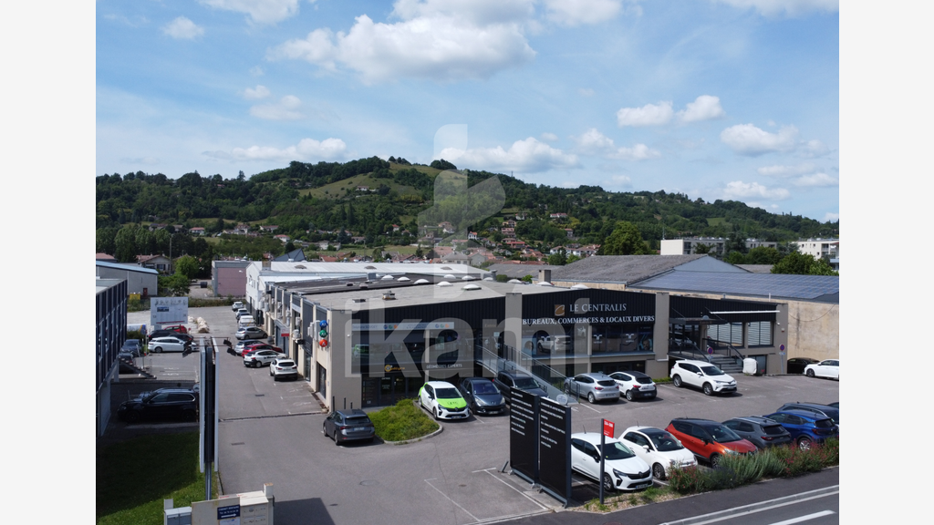 Exclusivité invest. bureaux loués à St-Marcellin