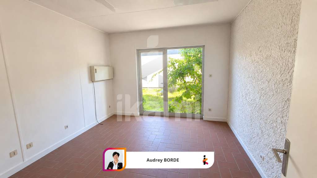 SAINT-MARCELLIN LOCAL PROFESSIONNEL 159 M² SUR T