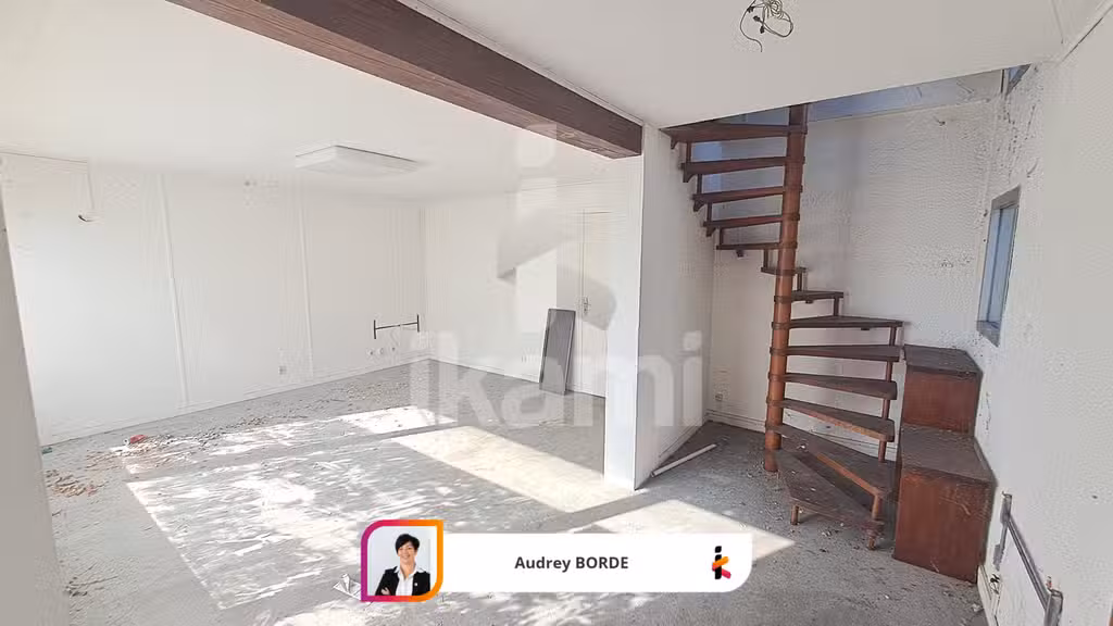SAINT-MARCELLIN LOCAL PROFESSIONNEL 159 M² SUR T