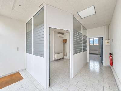 Vente murs commerciaux 110m² à Saint-Martin-du-Var