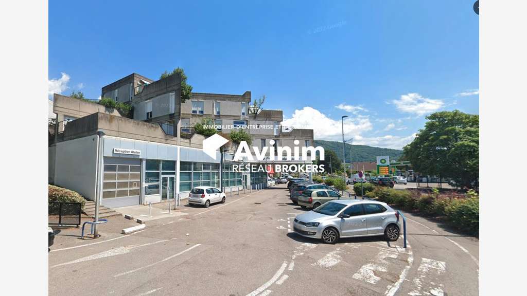 A vendre murs commerciaux de 822 m² à Saint M